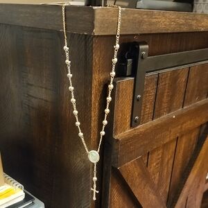 Elegant Gold and Silver Necklace